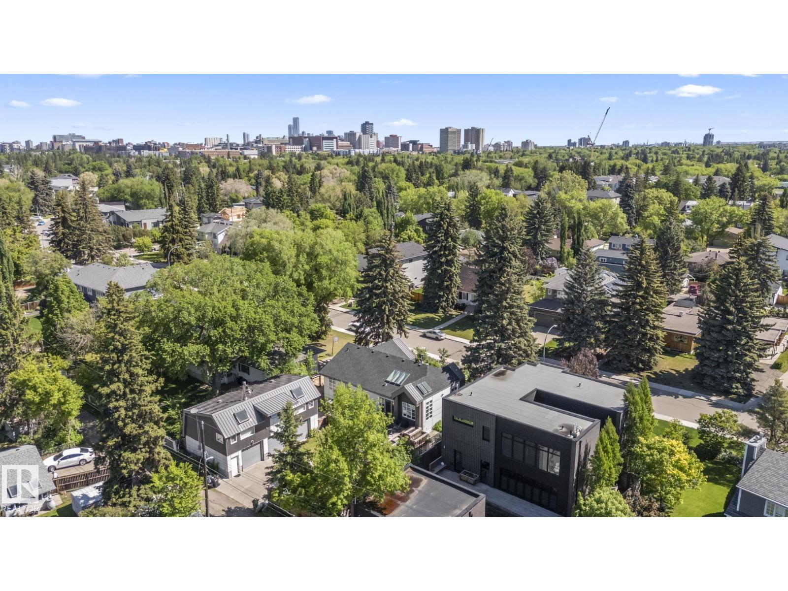 7222 119 ST NW, Edmonton