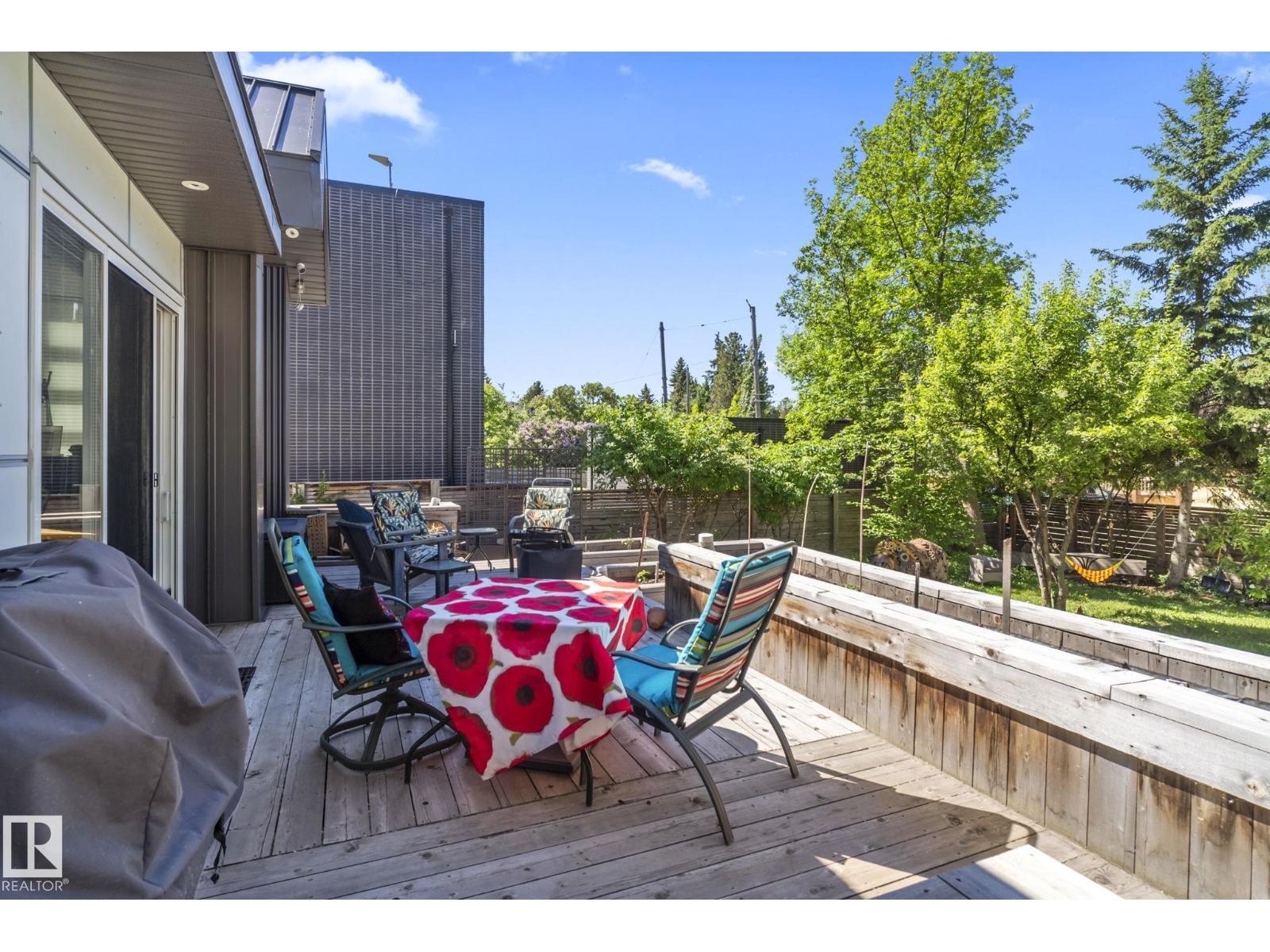 7222 119 ST NW, Edmonton