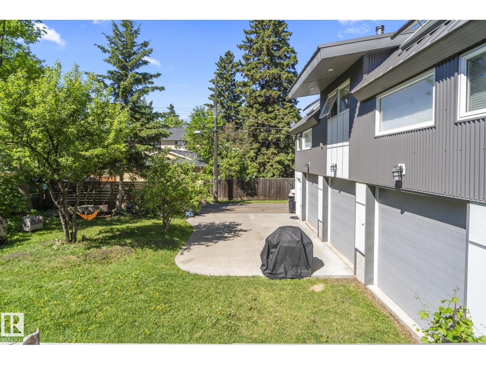 7222 119 ST NW, Edmonton