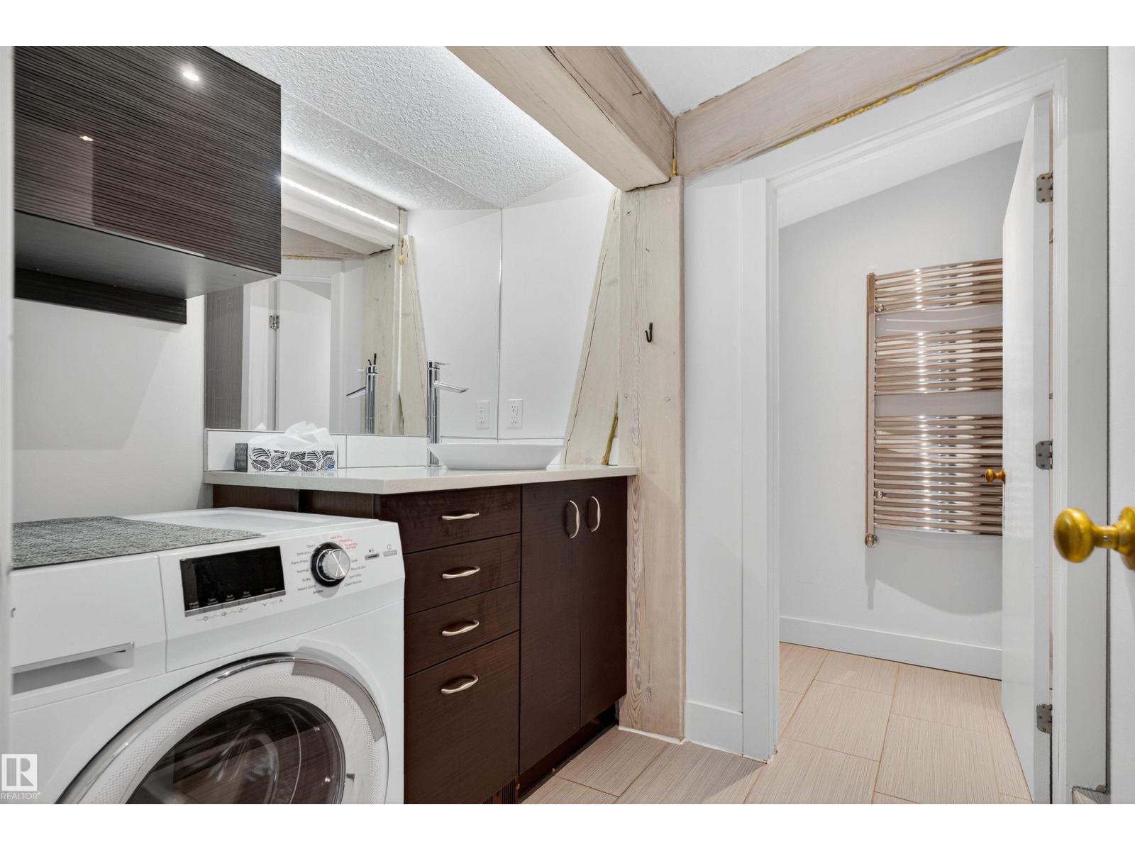 7222 119 ST NW, Edmonton