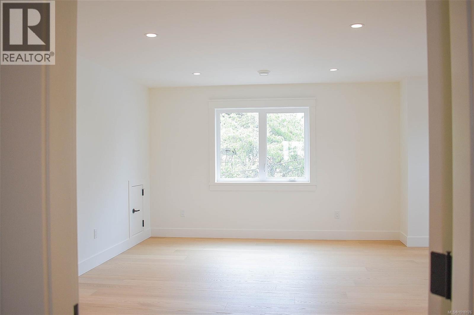 318 Willow St, Parksville