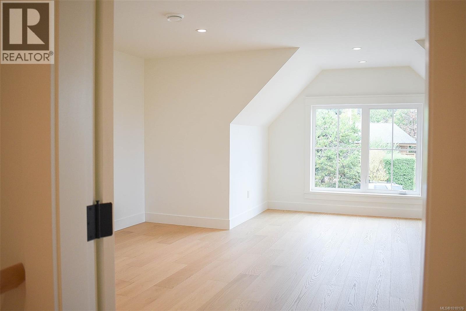 318 Willow St, Parksville