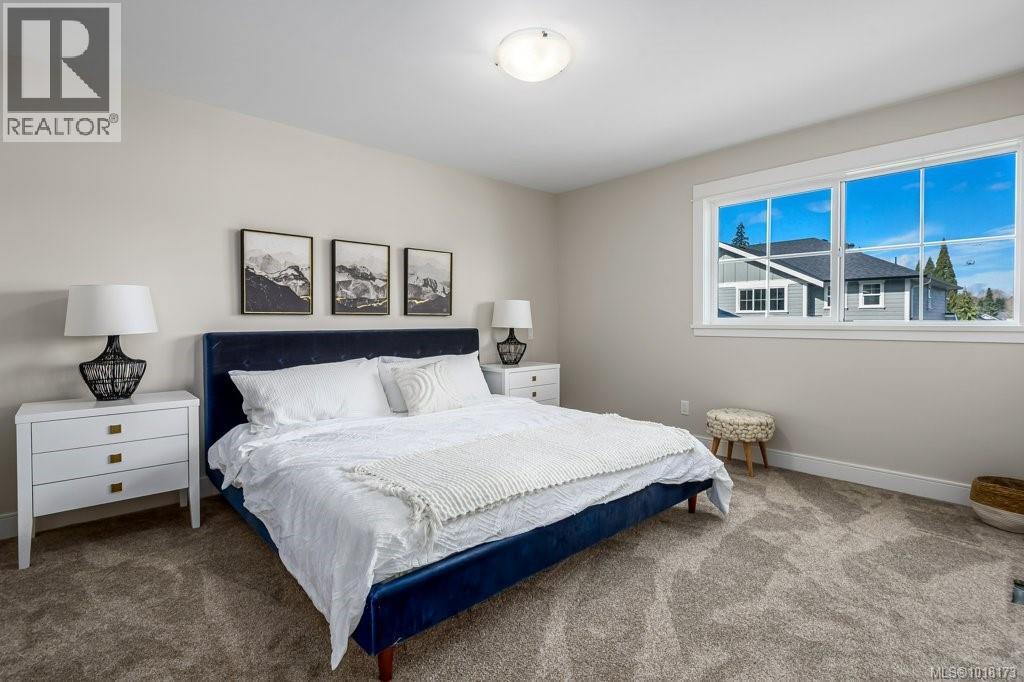 202 2580 Brookfield Dr, Courtenay