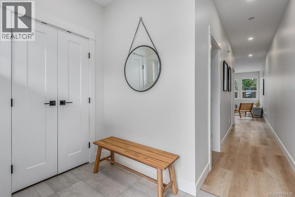 203 2580 Brookfield Dr, Courtenay