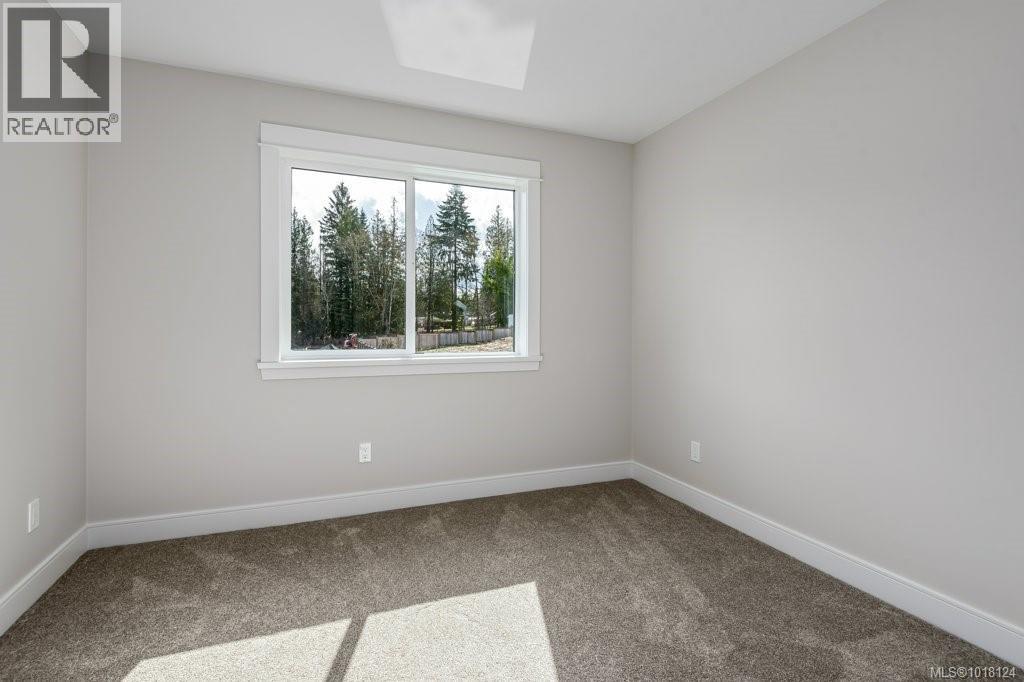 201 2580 Brookfield Dr, Courtenay