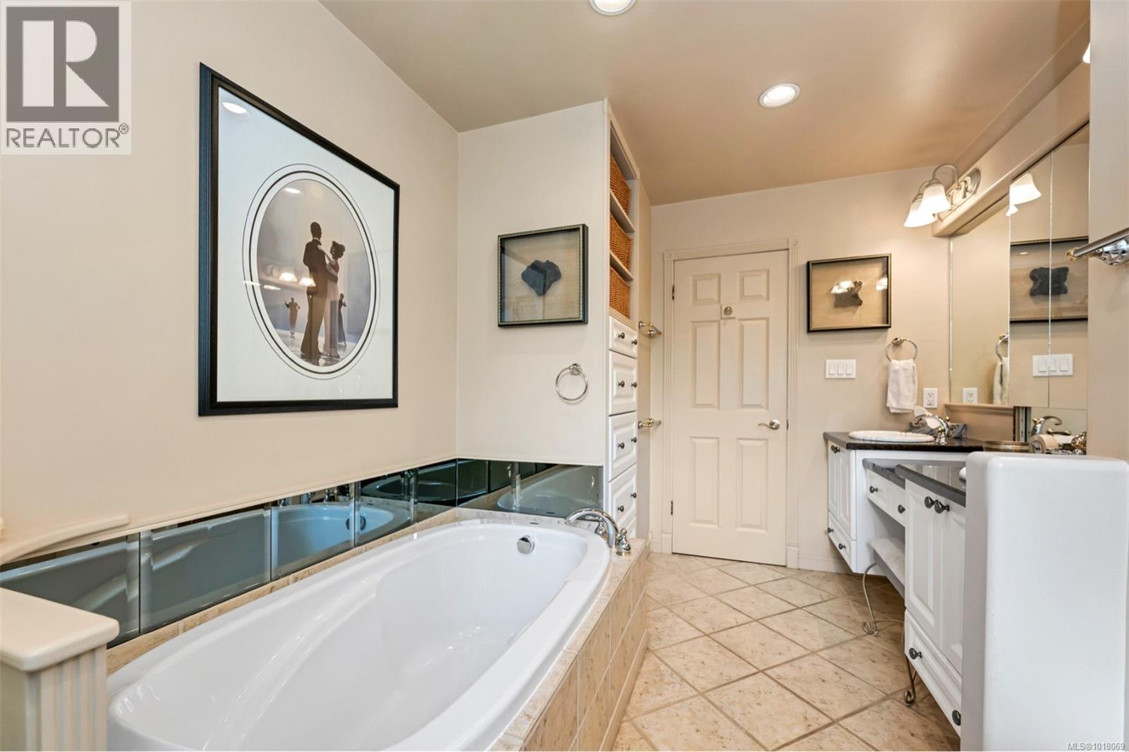 1680 Austin Pl, Cowichan Bay