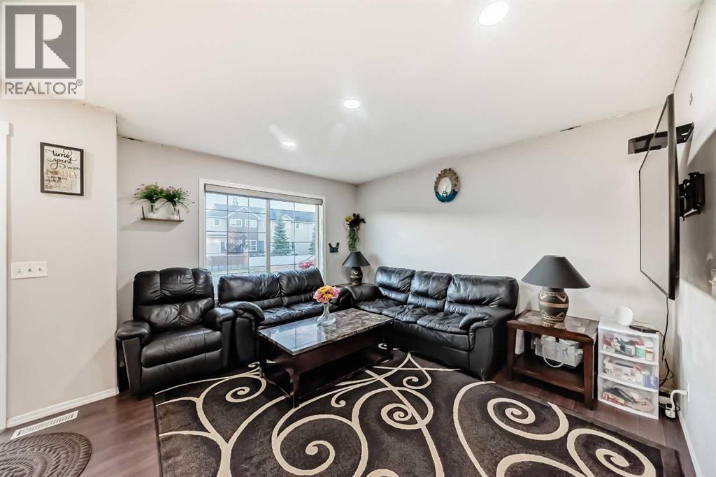 Single Family House for Sale in  Tarawood Lane NE Taradale Calgary 