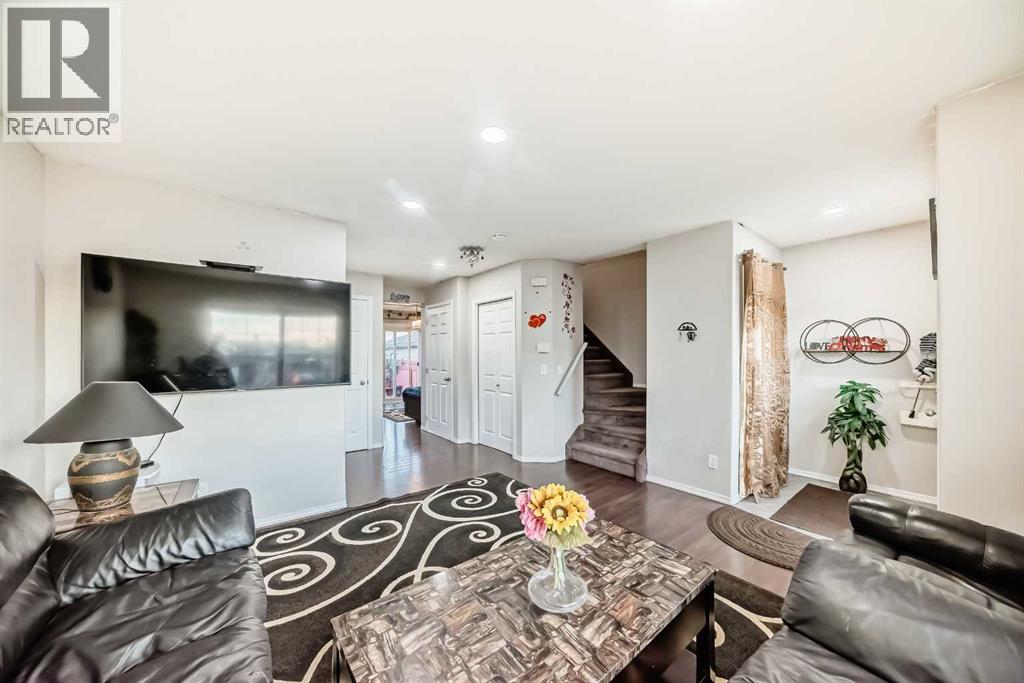 Single Family House for Sale in  Tarawood Lane NE Taradale Calgary 