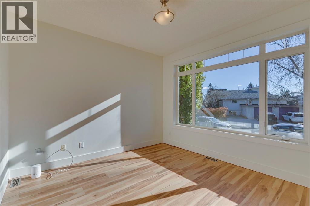 2340 24 Avenue NW, Calgary, Alberta