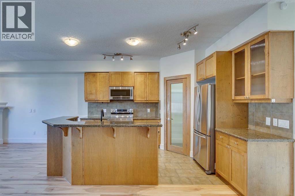 Single Family House for Sale in   Avenue NW Banff Trail Calgary 