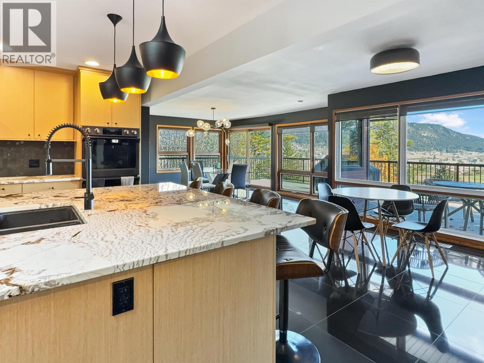 154 COUNTRY CLUB BOULEVARD, Williams Lake