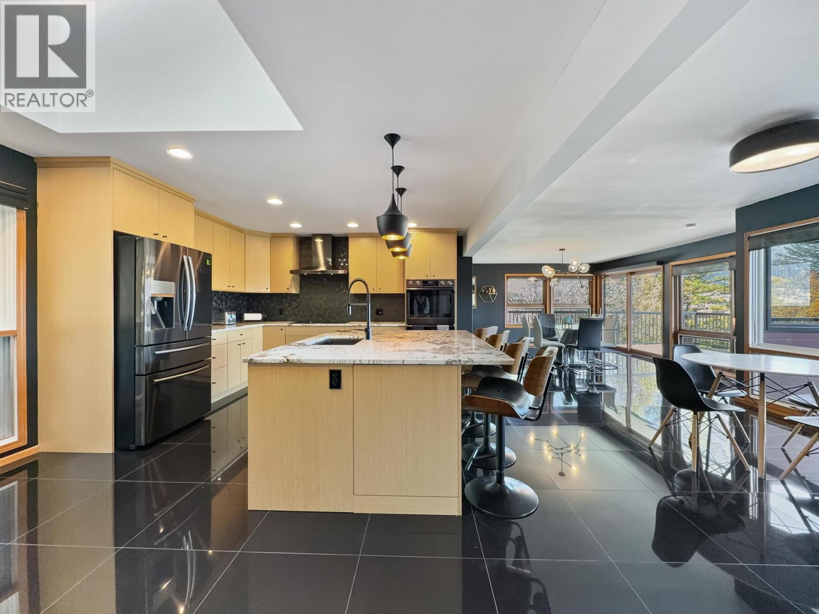 154 COUNTRY CLUB BOULEVARD, Williams Lake