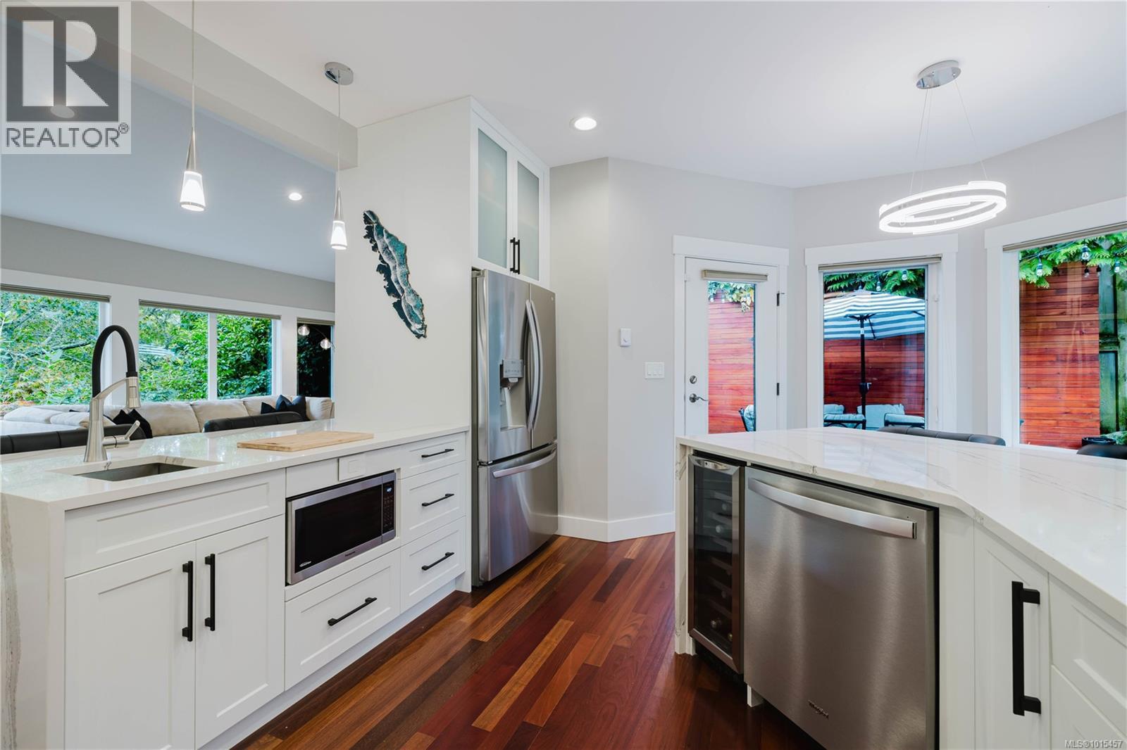 488 Royal Bay Dr, Colwood