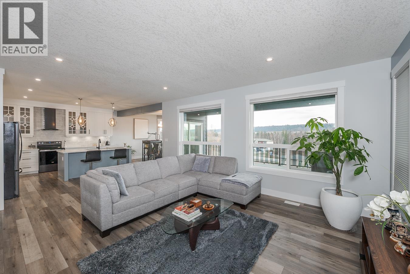 7204 FOXRIDGE DRIVE, Prince George