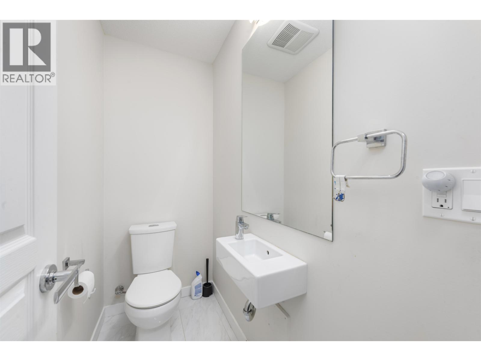 #27-5551 ADMIRAL Way, Ladner