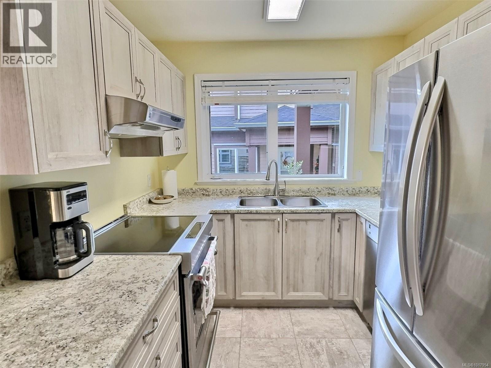 1652 Creekside Dr, Nanaimo