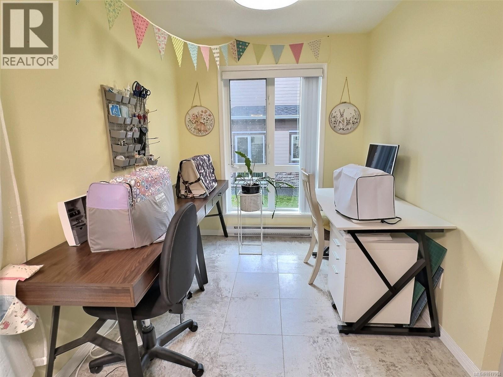 1652 Creekside Dr, Nanaimo