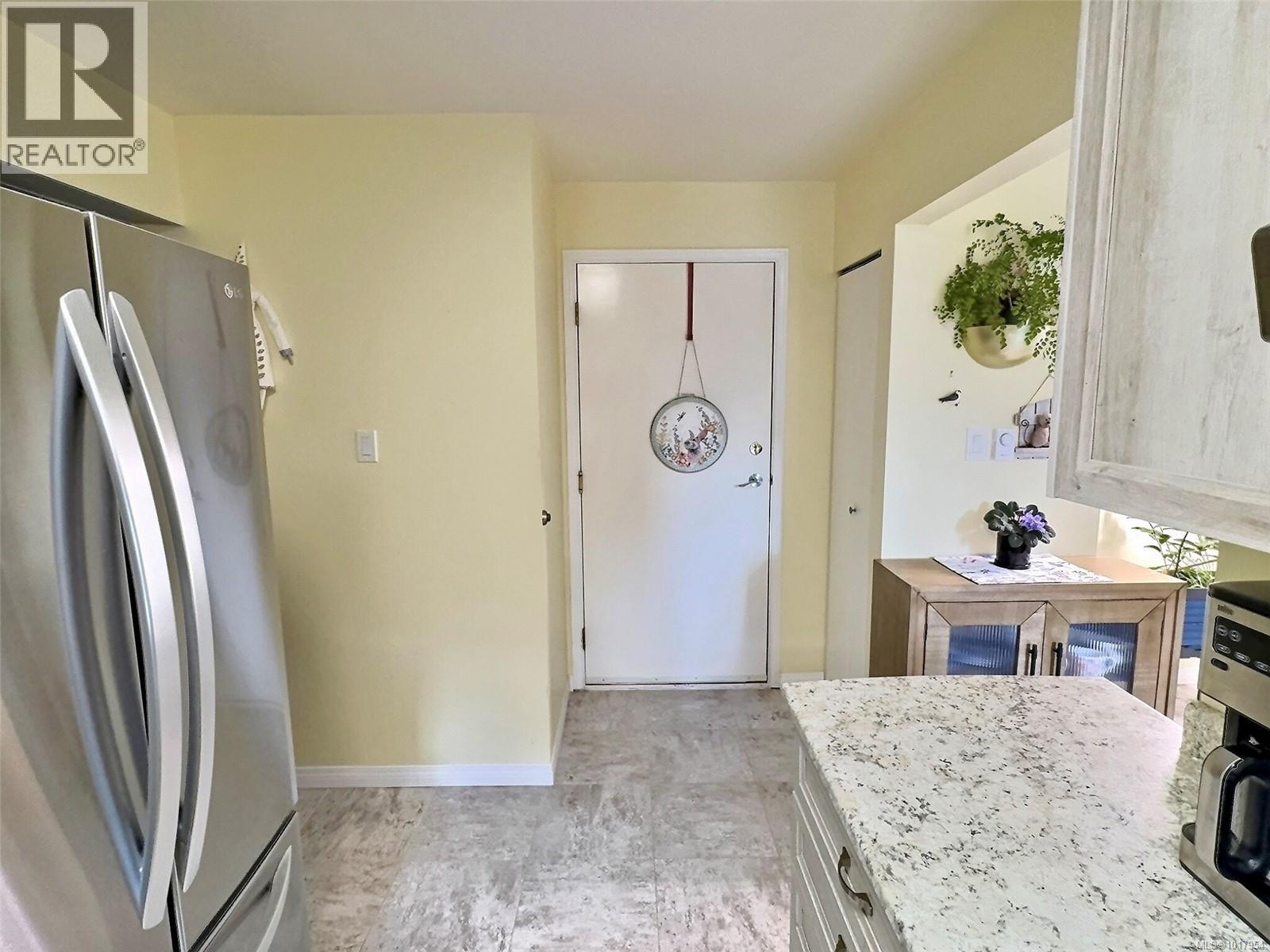 1652 Creekside Dr, Nanaimo