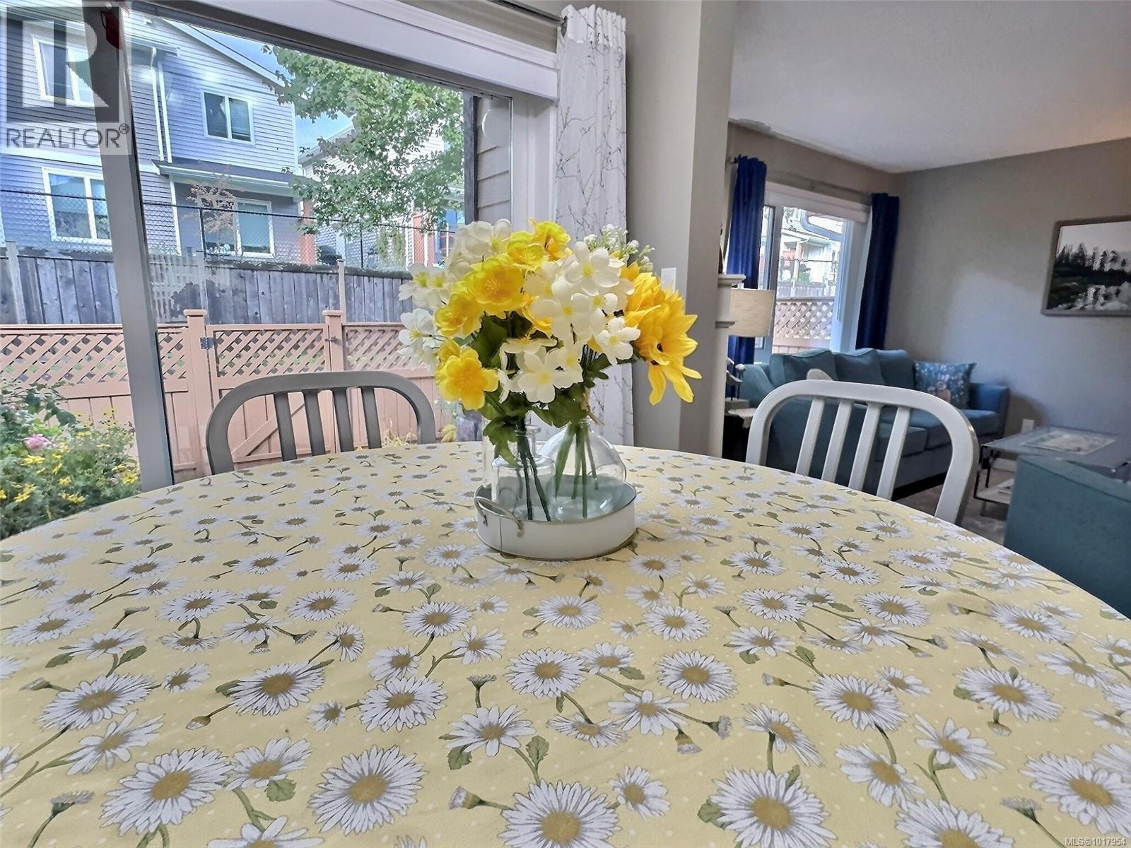 1652 Creekside Dr, Nanaimo