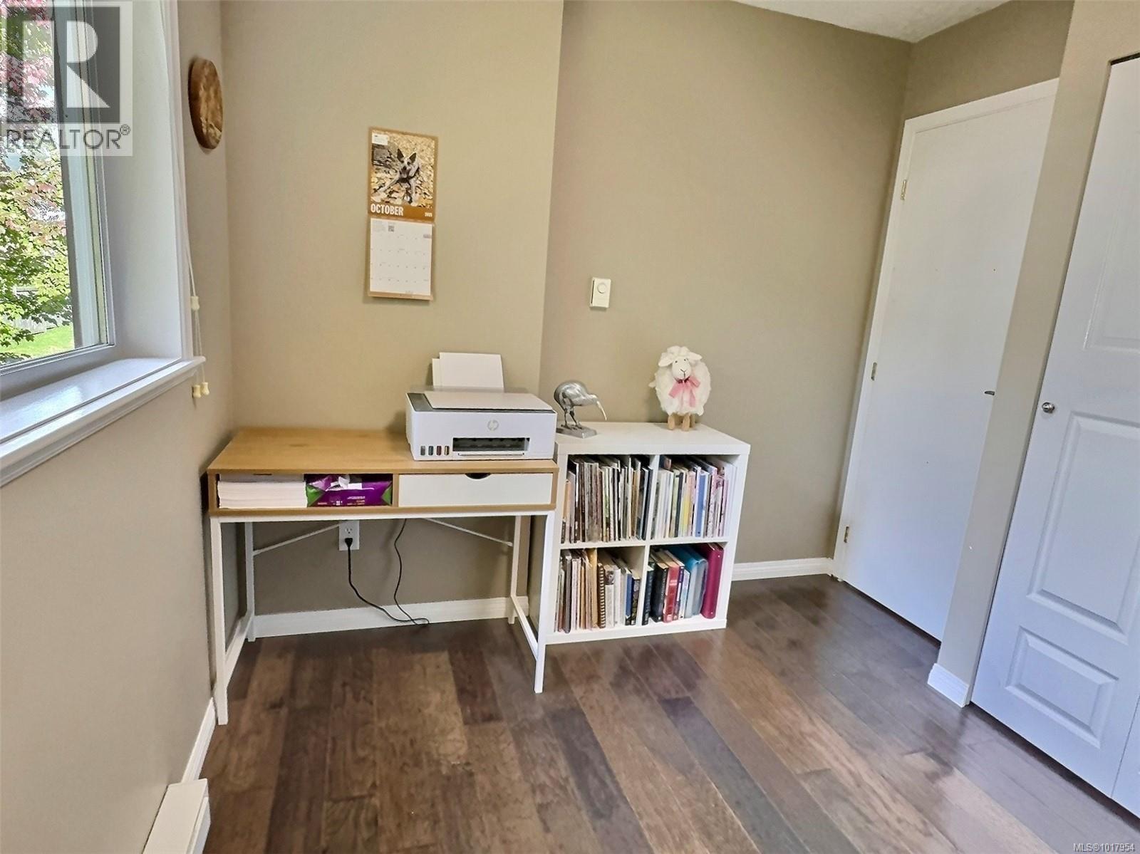 1652 Creekside Dr, Nanaimo