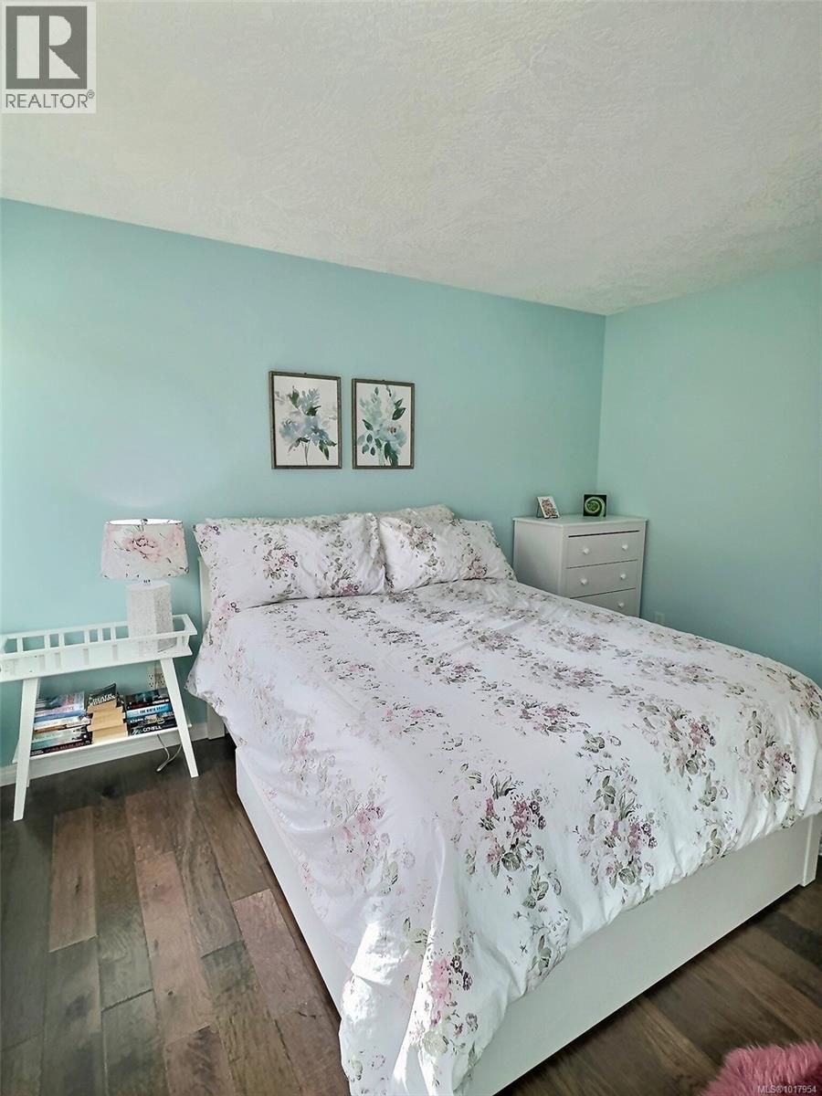 1652 Creekside Dr, Nanaimo