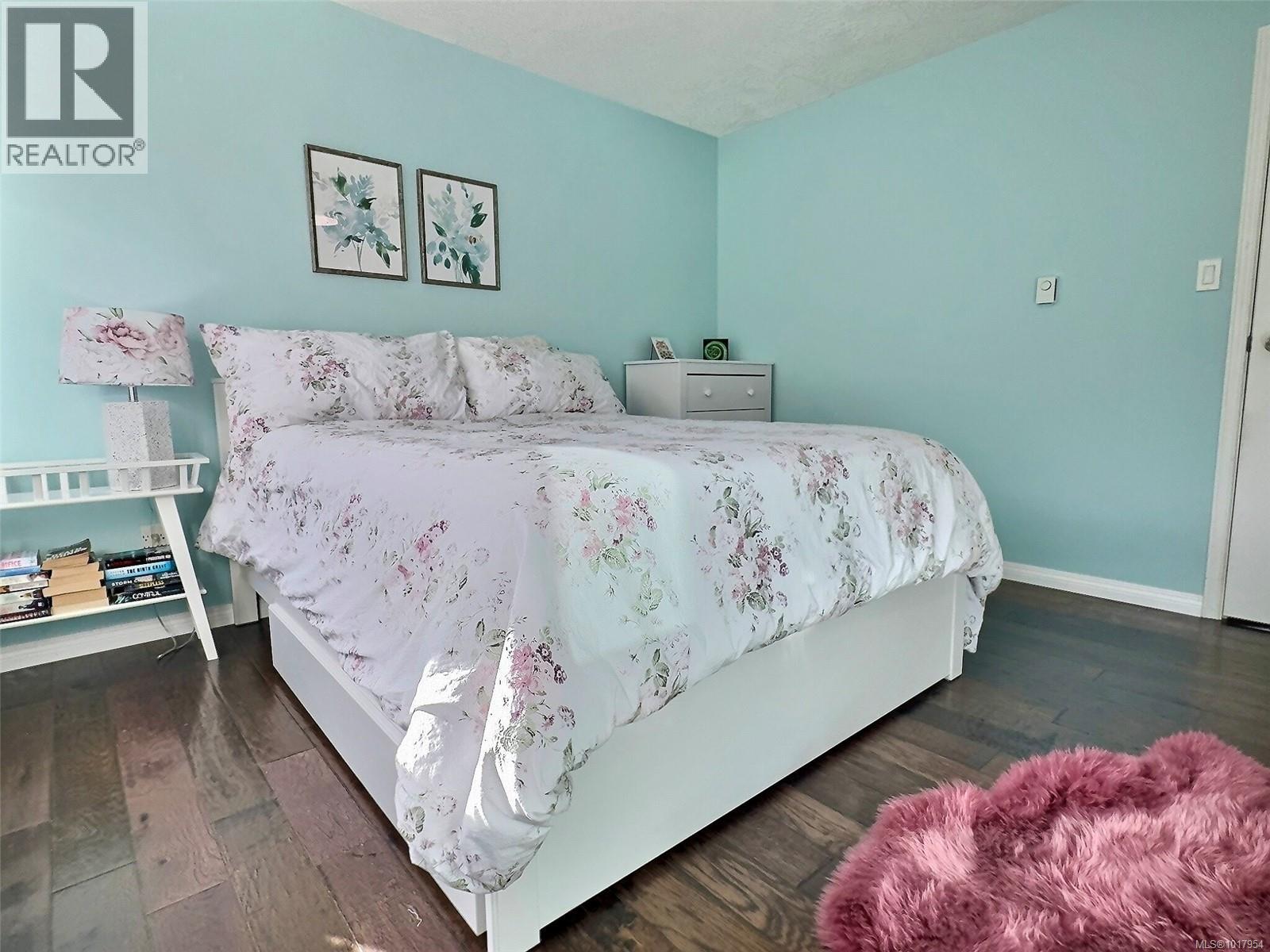 1652 Creekside Dr, Nanaimo