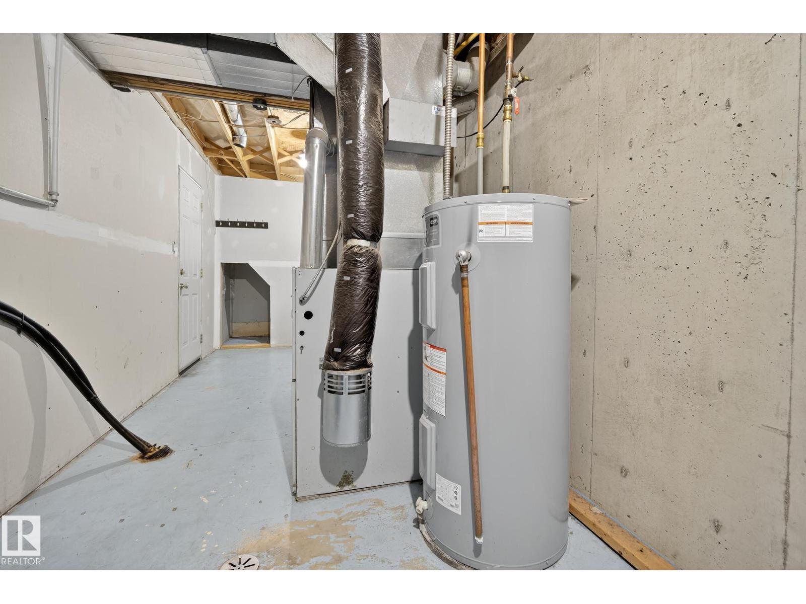 11 6020 TWP 534, Rural Parkland County