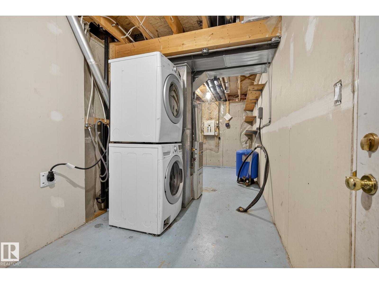 11 6020 TWP 534, Rural Parkland County