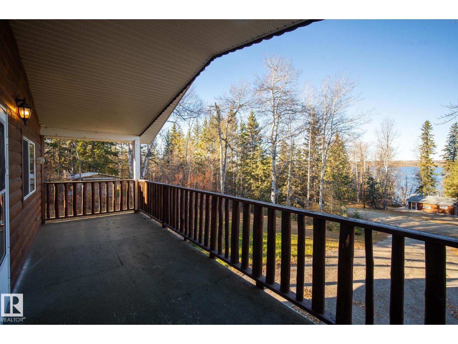 11 6020 TWP 534, Rural Parkland County