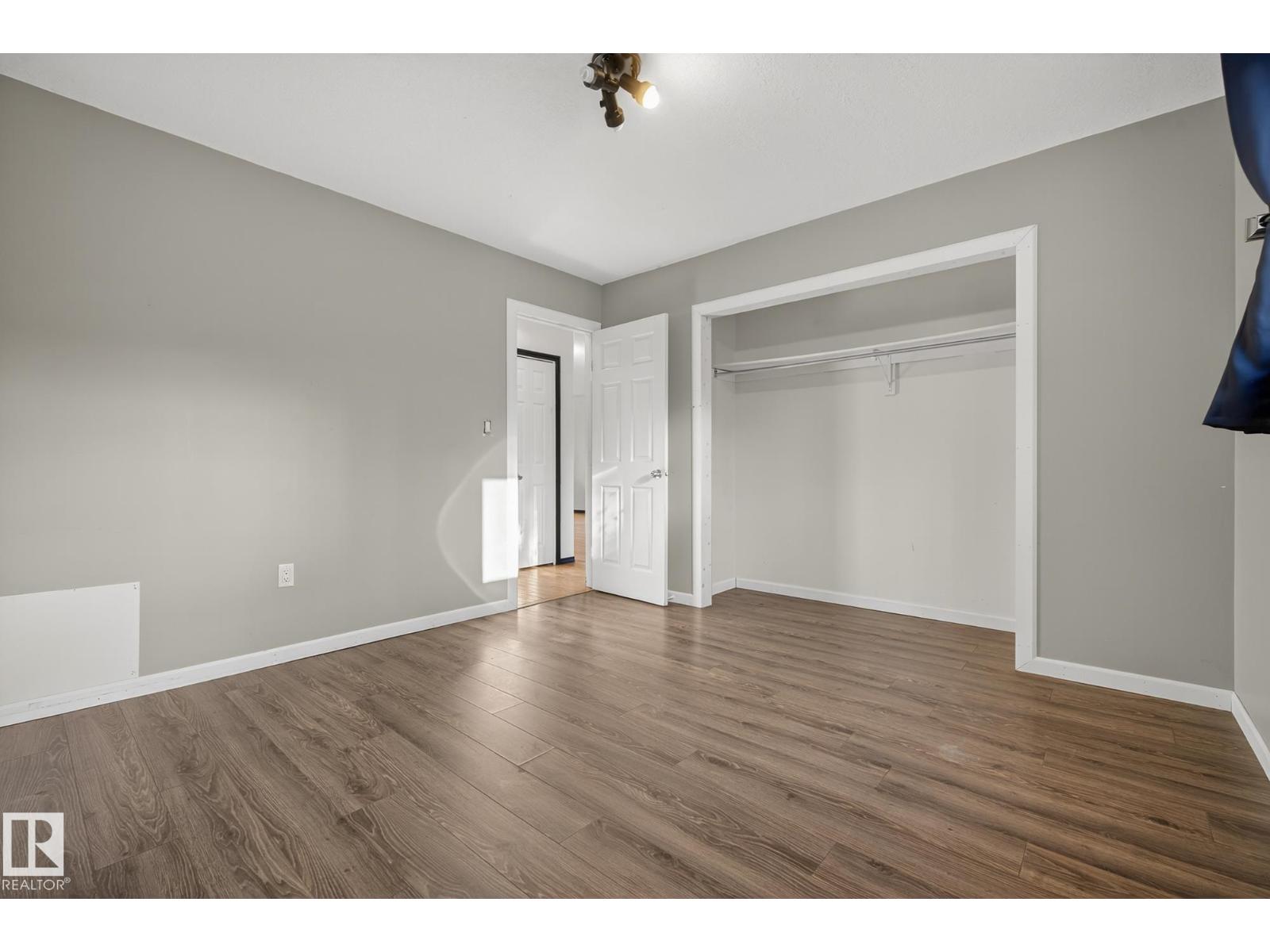 11 6020 TWP 534, Rural Parkland County