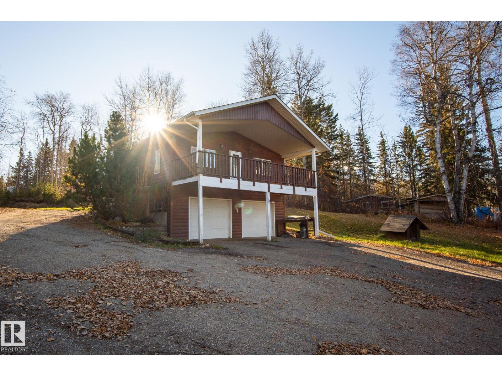 11 6020 TWP 534, Rural Parkland County