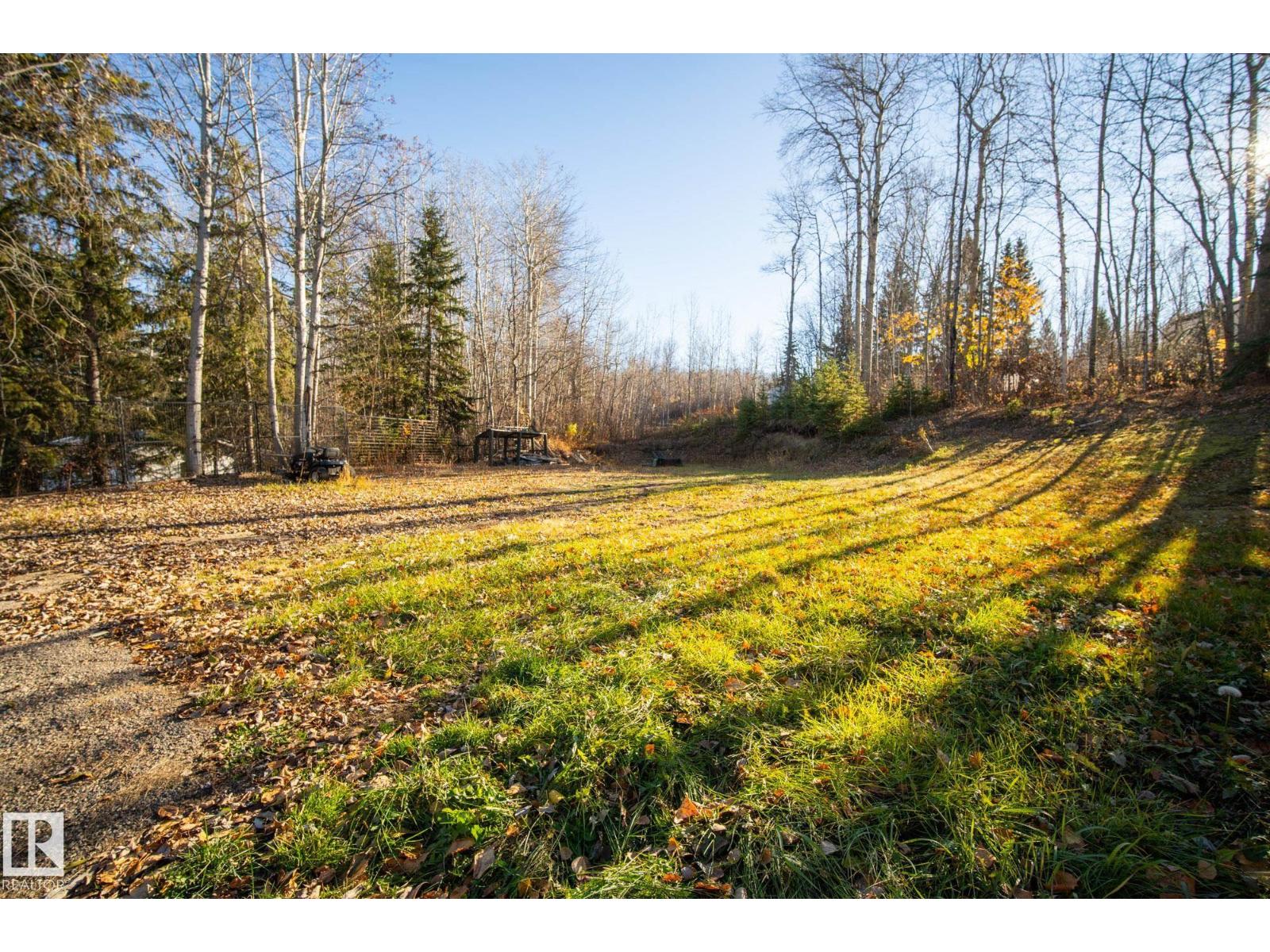 11 6020 TWP 534, Rural Parkland County