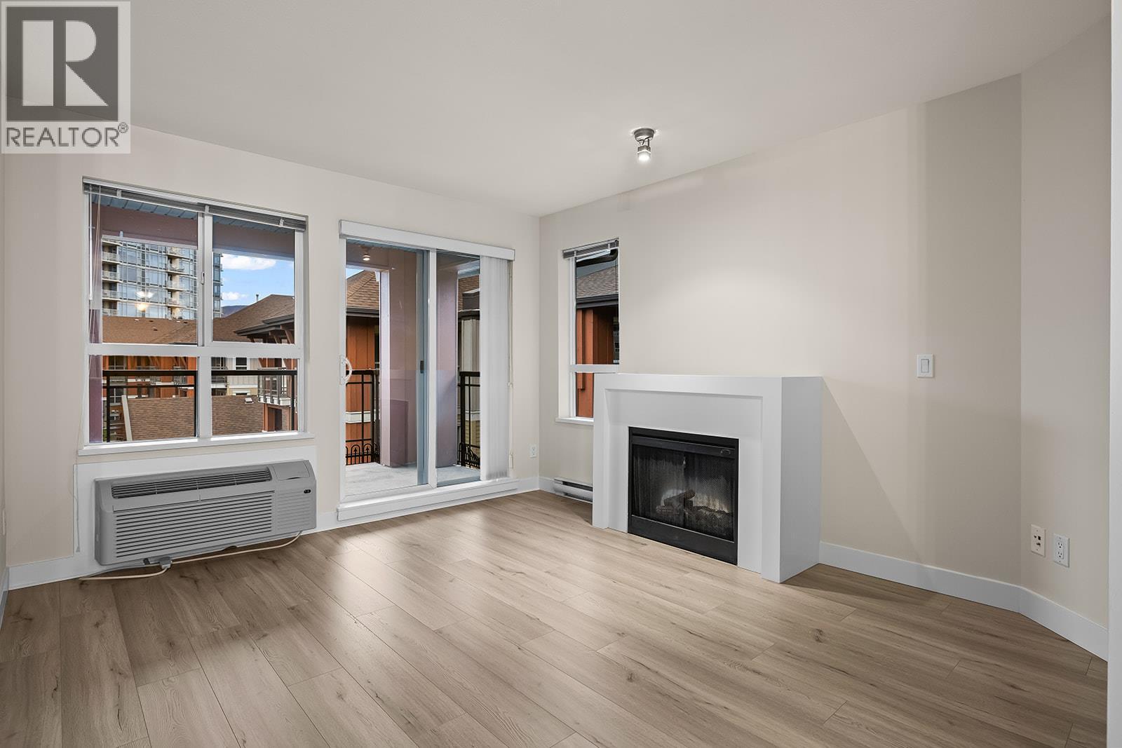 431 1099 Sunset Drive, Kelowna