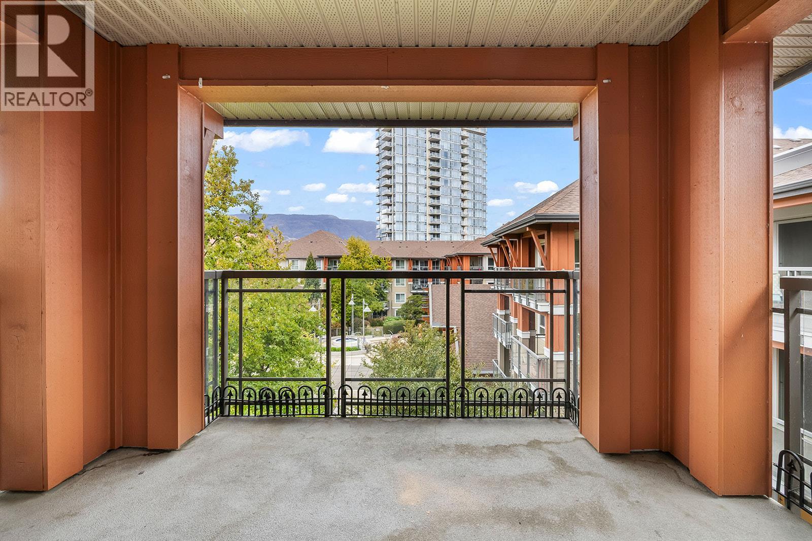 431 1099 Sunset Drive, Kelowna