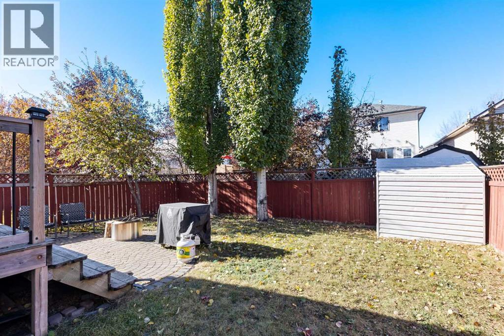 Single Family House Bi-level for Sale in  Douglas Glen Boulevard SE Douglasdale/Glen Calgary 