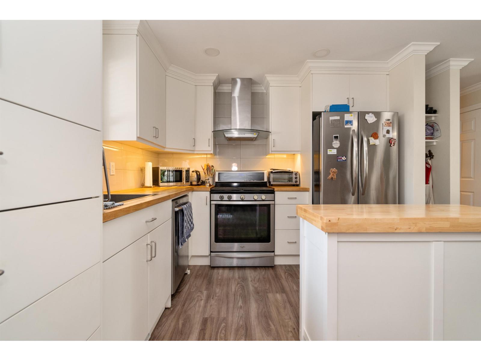 9598 JOHNSON STREET, Chilliwack Proper East, Chilliwack