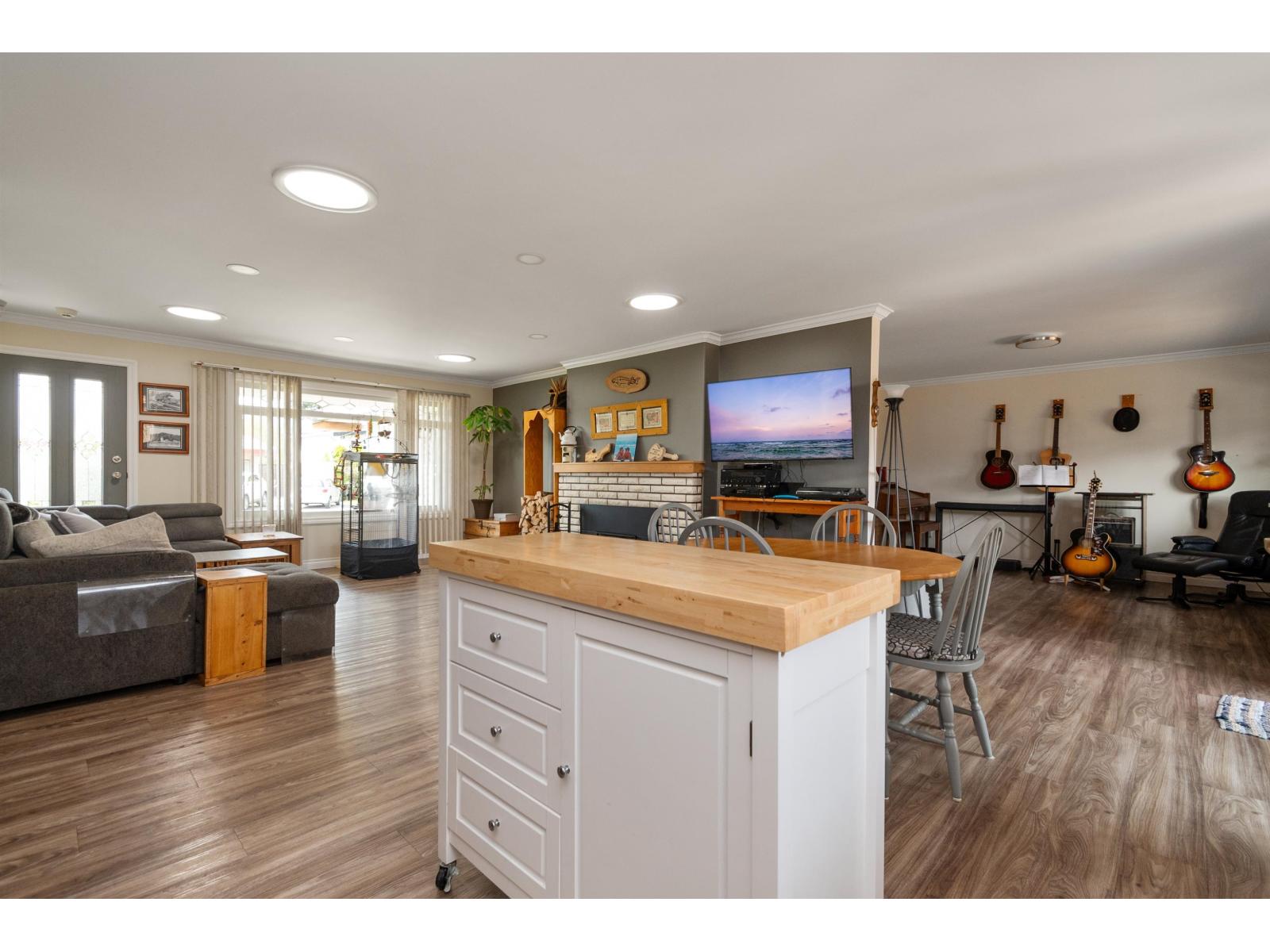 9598 JOHNSON STREET, Chilliwack Proper East, Chilliwack