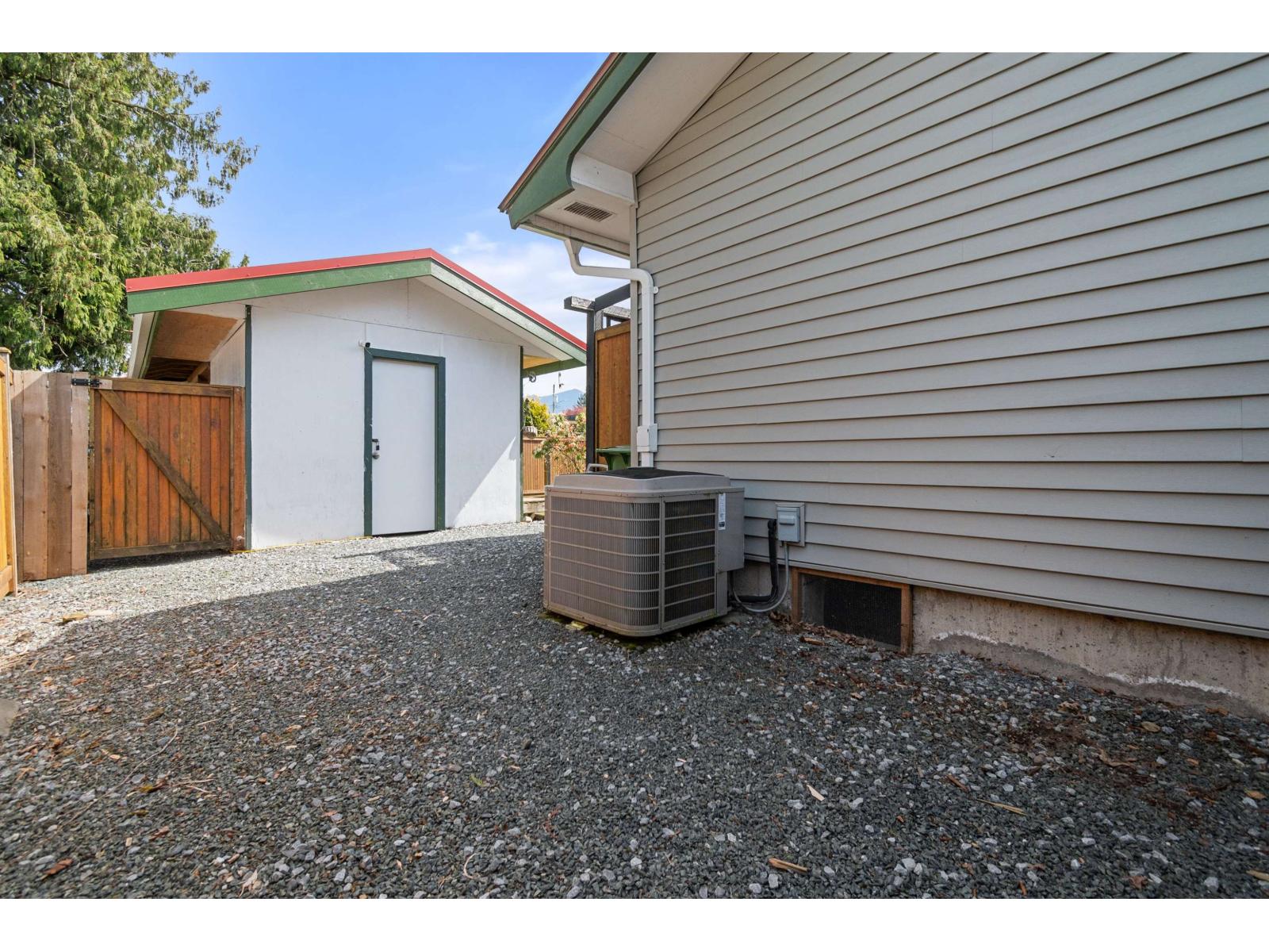 9598 JOHNSON STREET, Chilliwack Proper East, Chilliwack