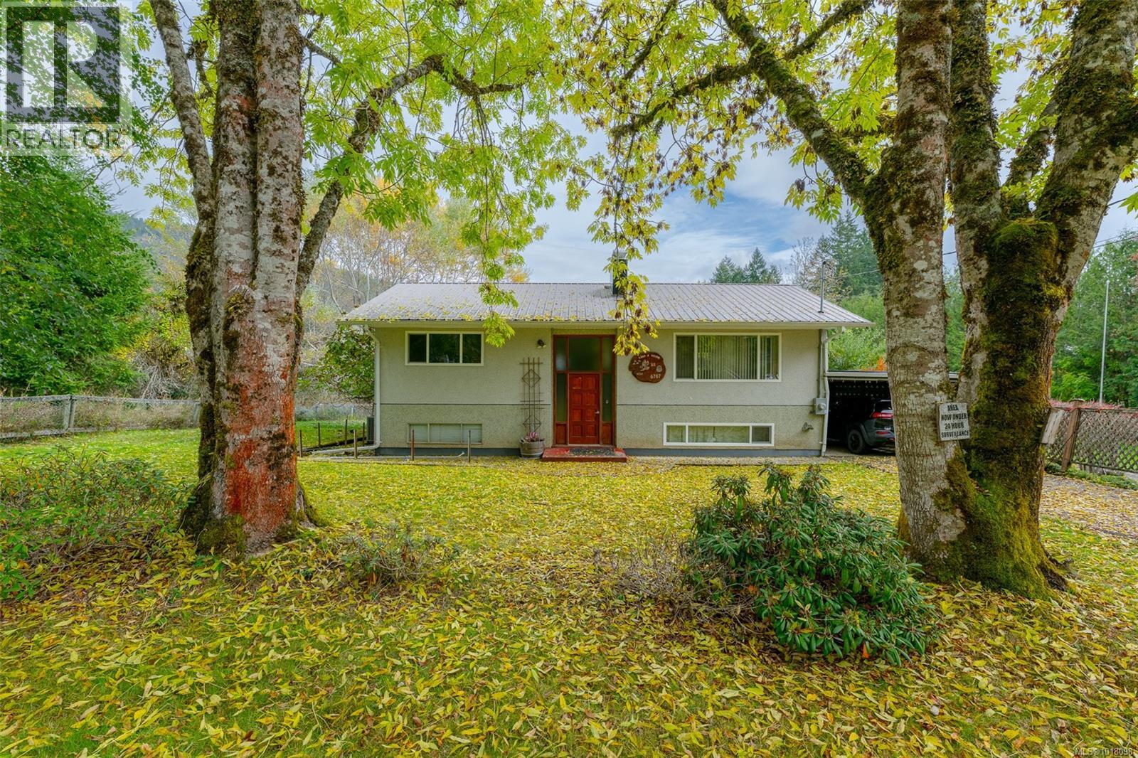 6767 Cypress Blvd - 6