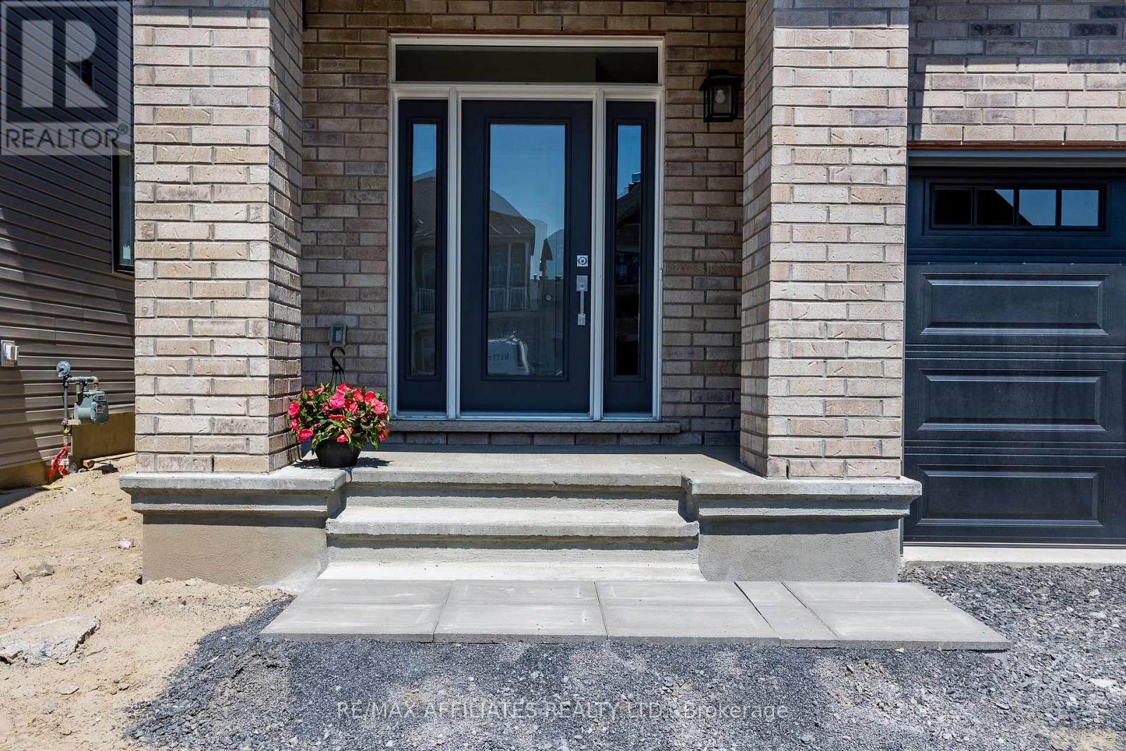 Prime Location! Steps to Parks & All Amenities