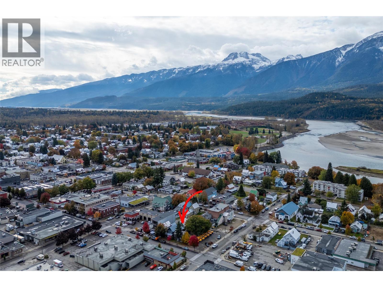 419 First Street, Revelstoke