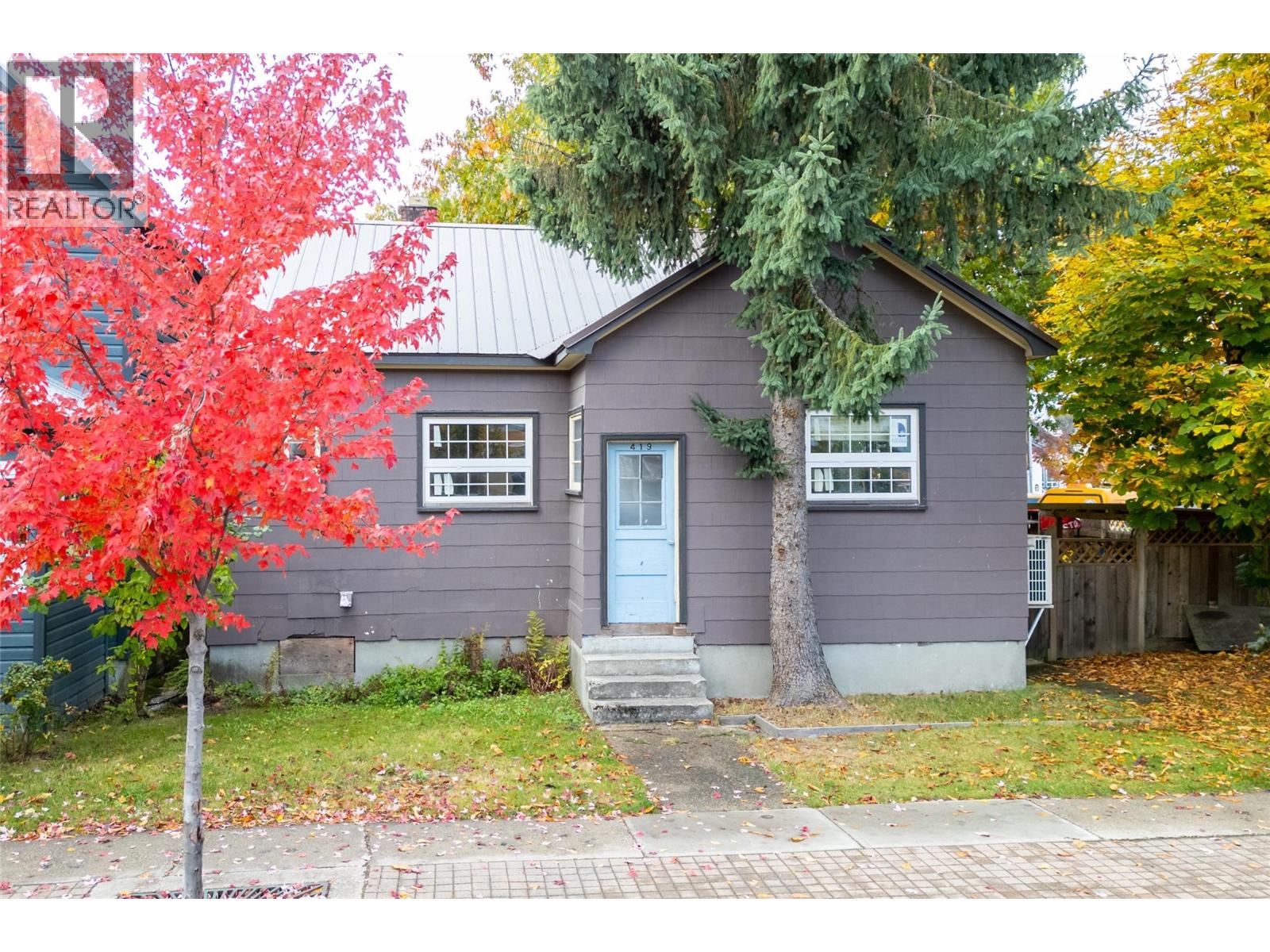 419 First Street, Revelstoke