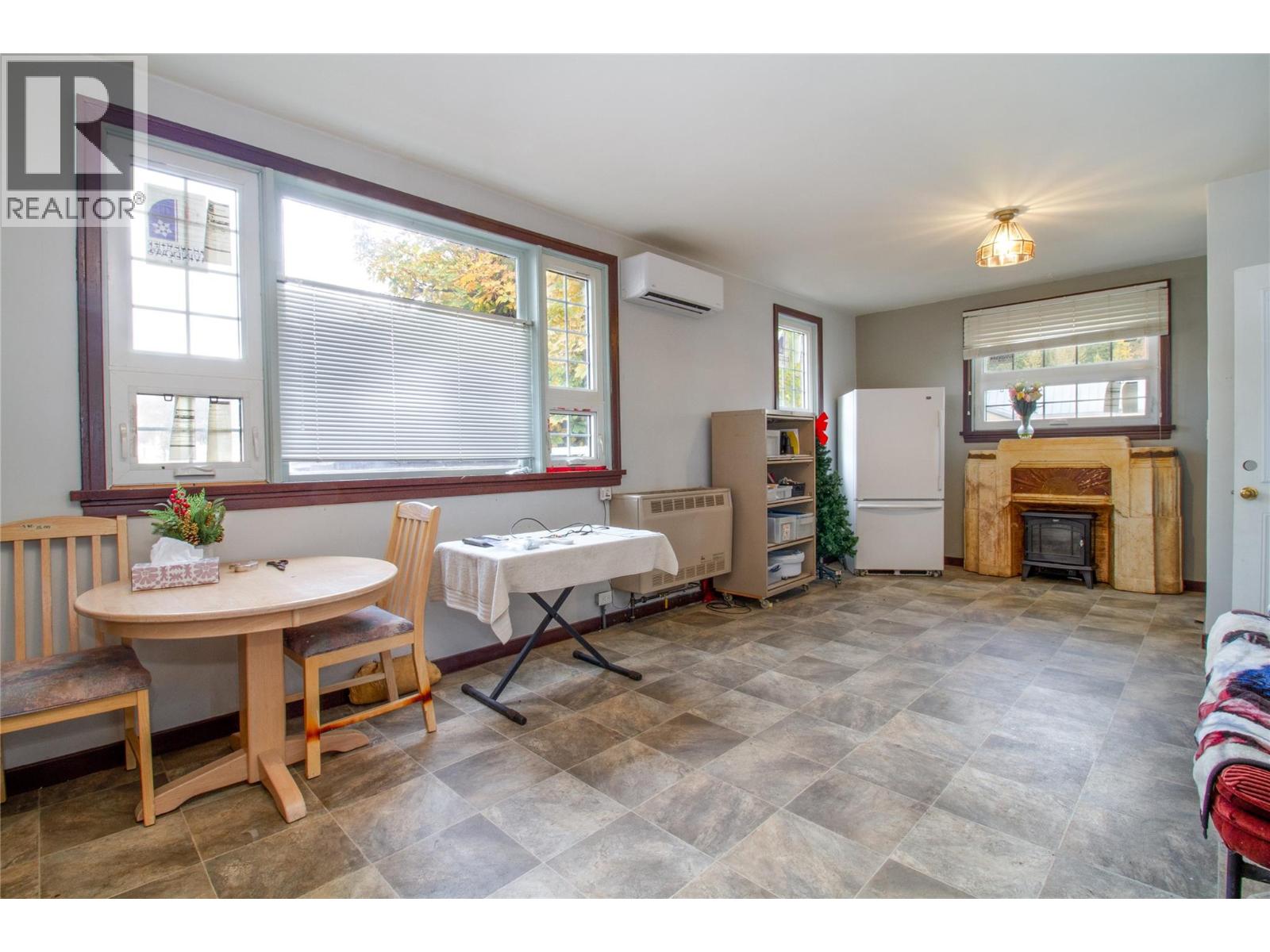 419 First Street, Revelstoke