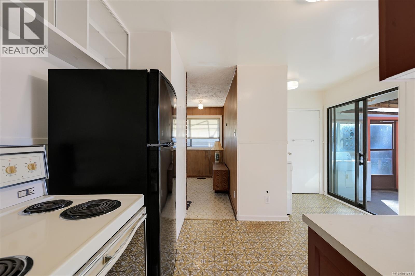 2336 Howard Street, Victoria