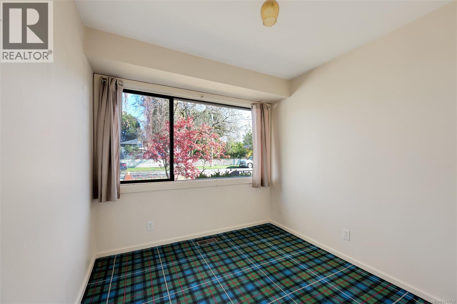  2336 Howard Street, Victoria