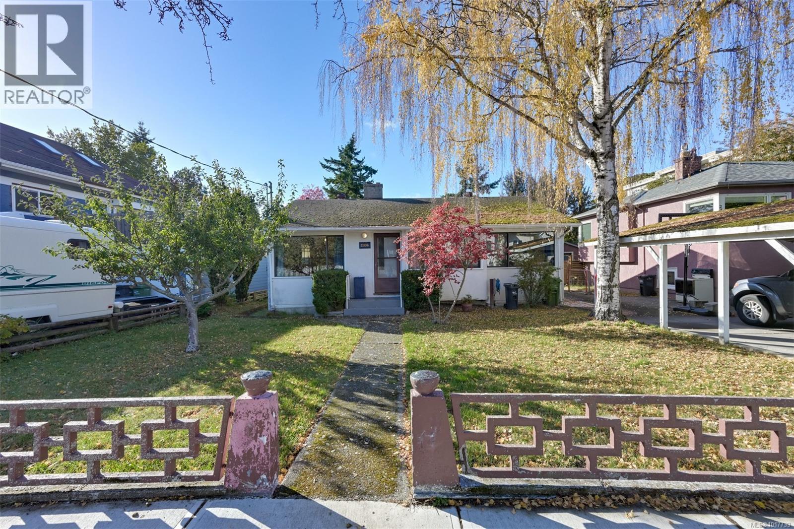  2336 Howard Street, Victoria