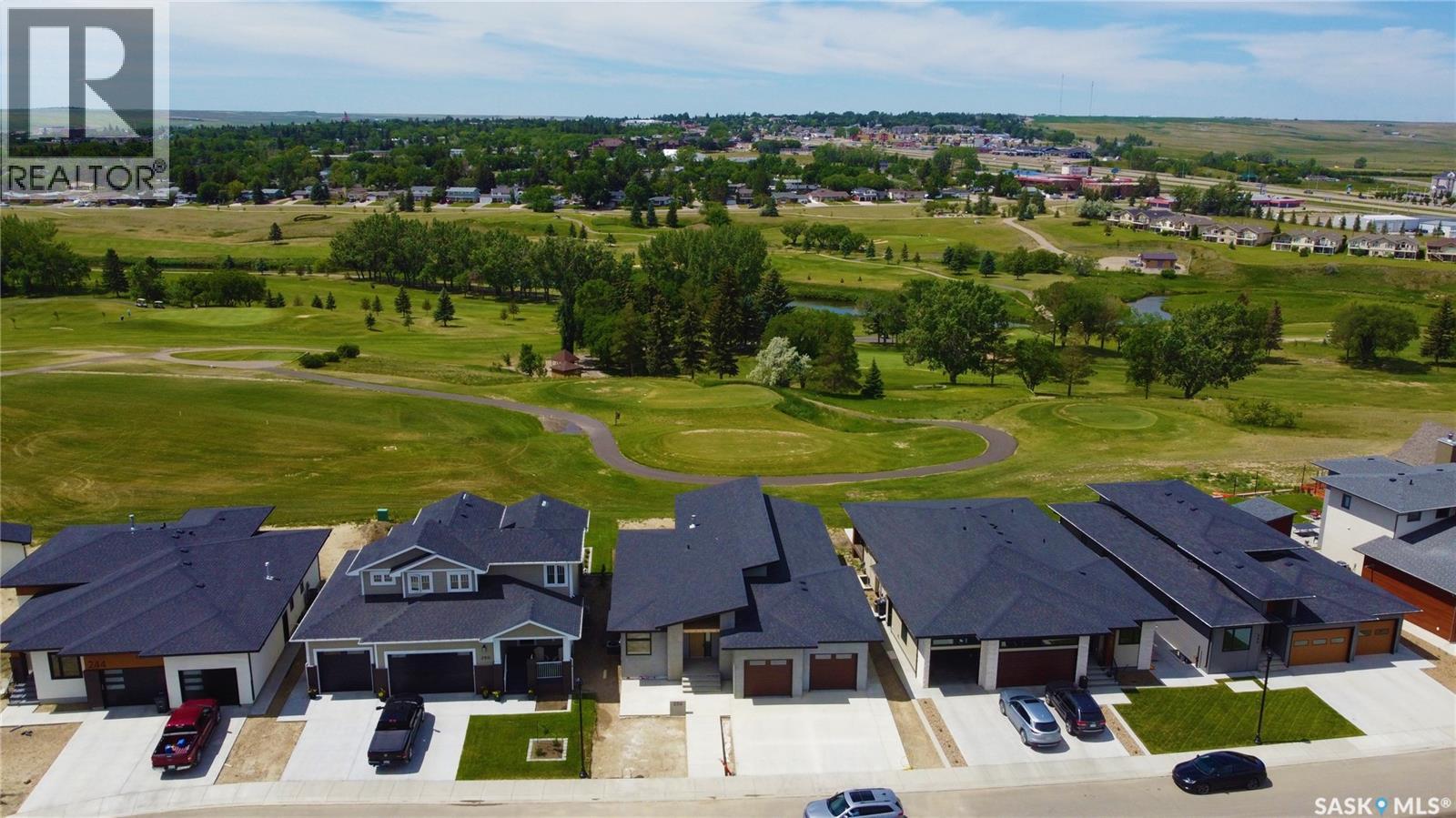 Vacant Land for Sale in  &  Cypress POINT Swift Current 