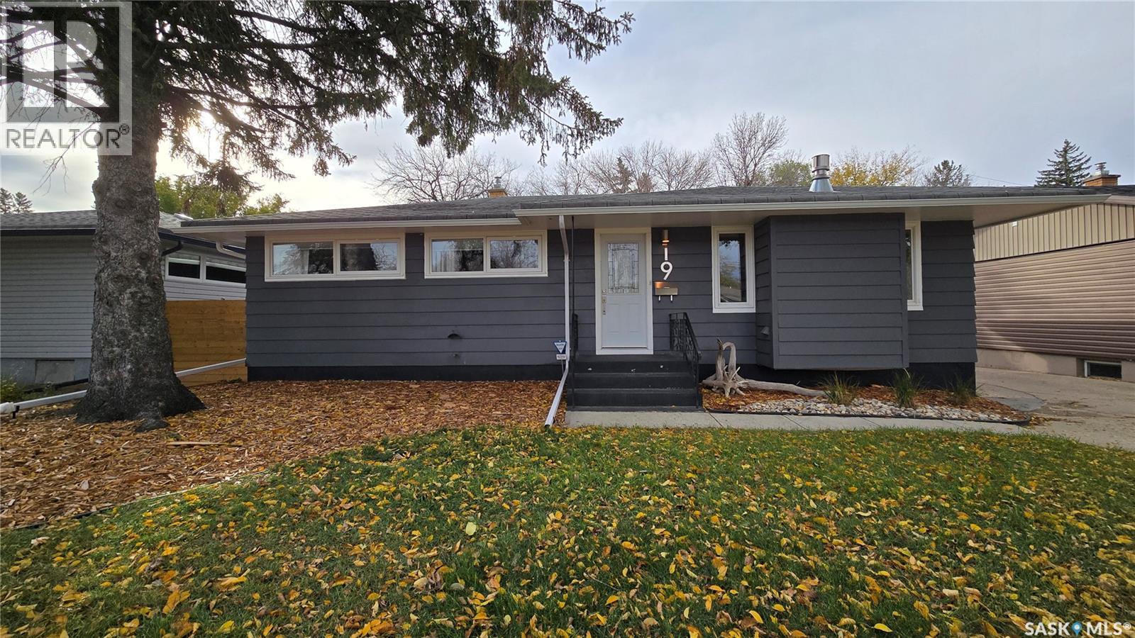 Single Family House Bungalow for Sale in  DEMARCO DRIVE Regina 
