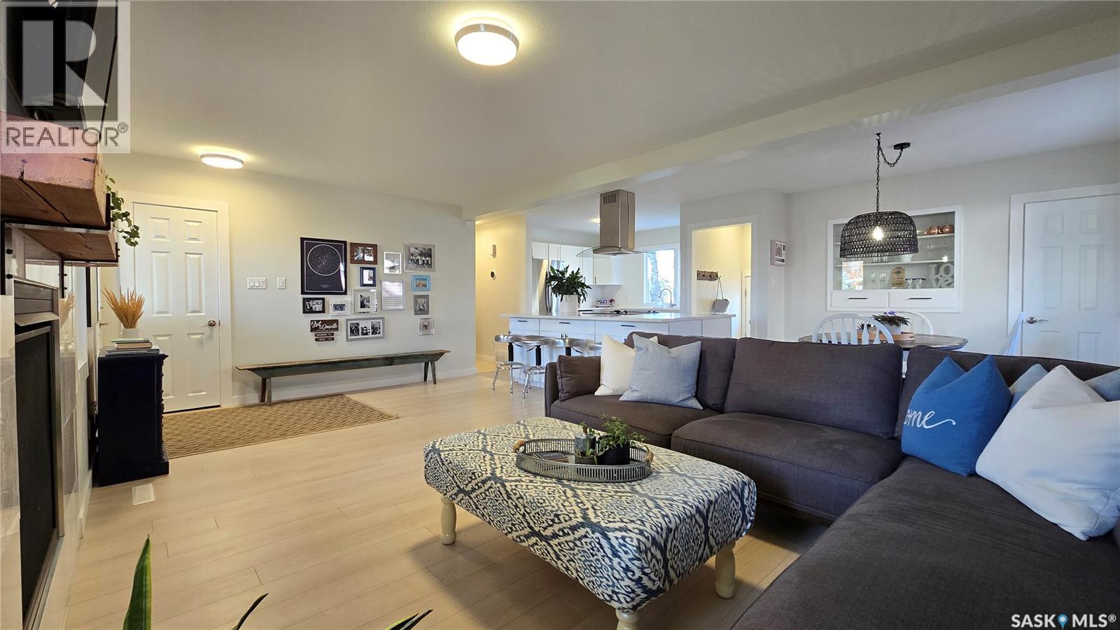 Single Family House Bungalow for Sale in  DEMARCO DRIVE Regina 