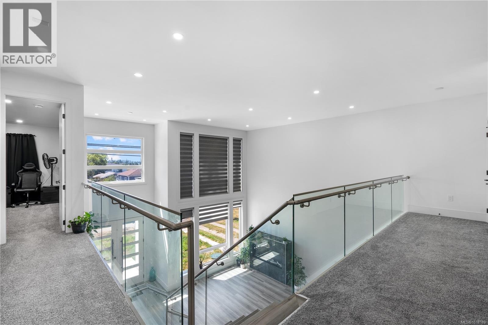  146 Cadillac Avenue, Saanich